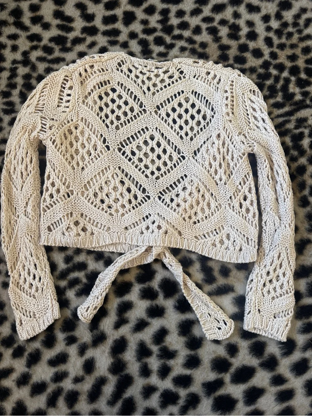 ILLA ILLA Cream Crochet Tie-Front Cardigan